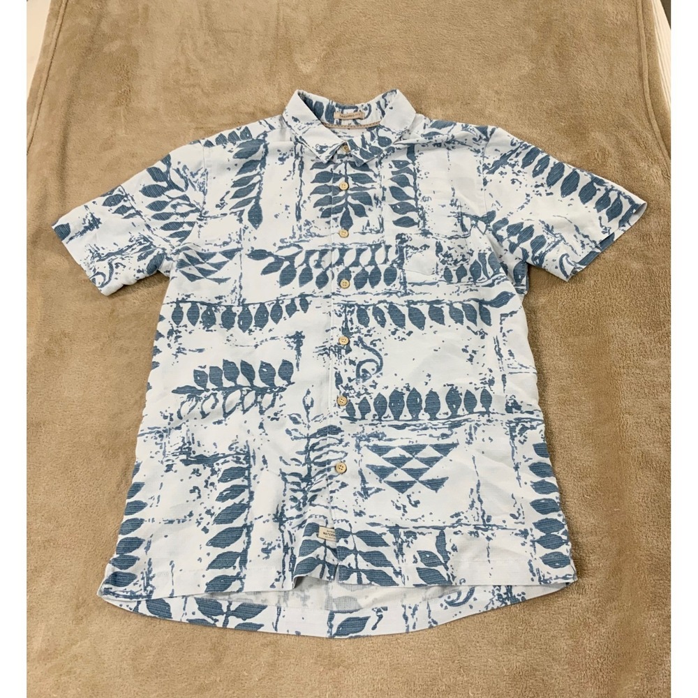 QuikSilver Tailored Fit Waterman Collection Shirt mens M Blue Floral S/S EUC